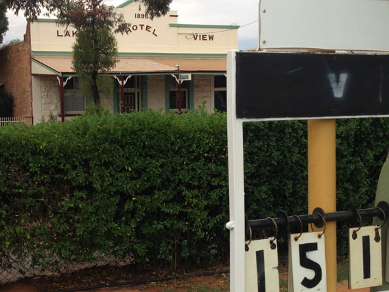 I never knew the Lake View Hotel on Richardson Street in Boulder to serve beer.