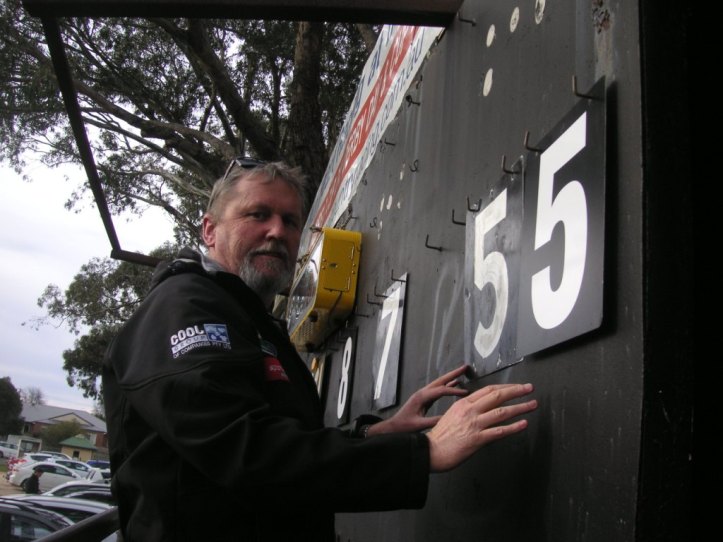 KONICA MINOLTA DIGITAL CAMERA