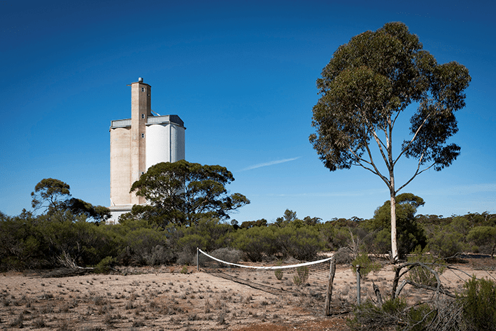 Tennis anyone? Galga