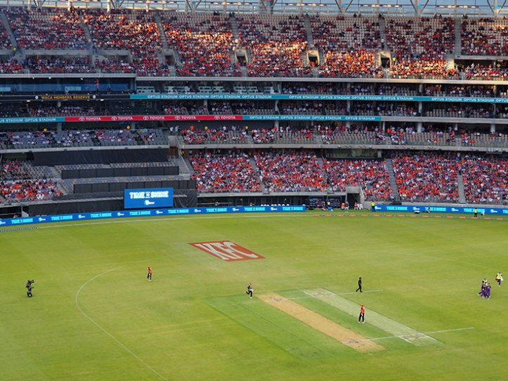 PerthStadiumMarshout